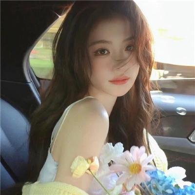 笼中女囚